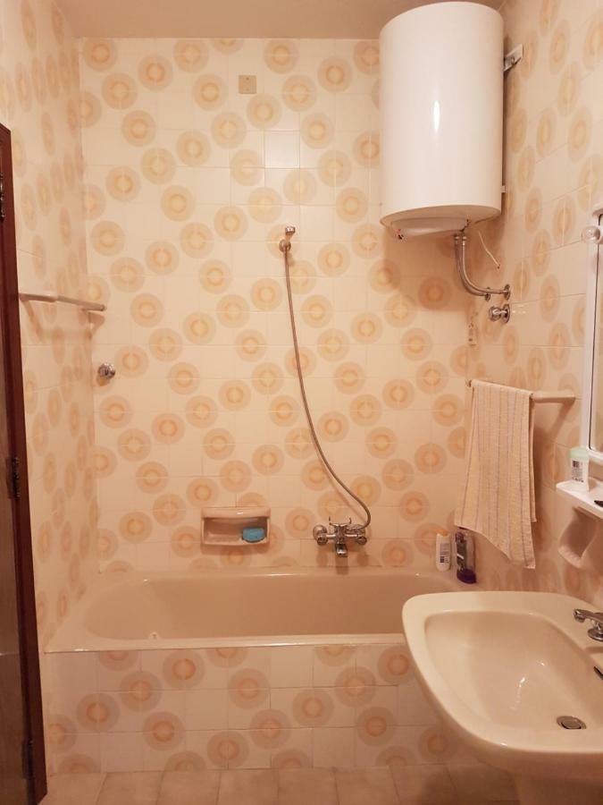 La Nicchia di Gangi Apartment Bagian luar foto