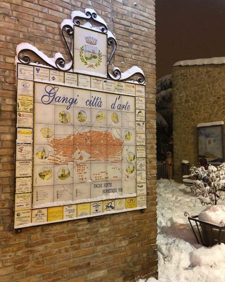 La Nicchia di Gangi Apartment Bagian luar foto