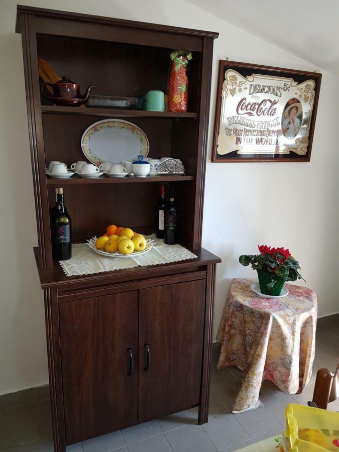 La Nicchia di Gangi Apartment Bagian luar foto